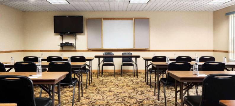 哥伦布西丽怡酒店(Country Inn & Suites by Radisson, Columbus West, Oh)图片