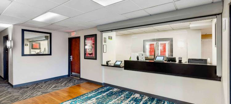 芝加哥内帕维西美国长住精选套房酒店(Extended Stay America Select Suites - Chicago - Naperville - West)图片