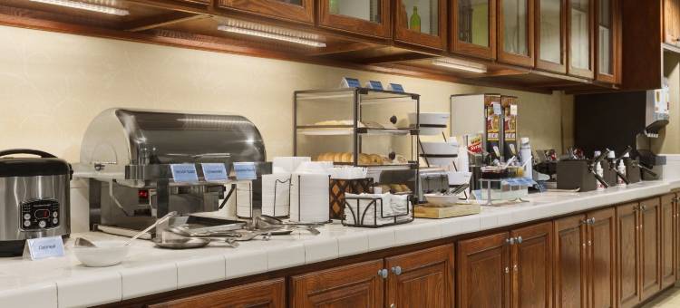 美肯北丽怡酒店(Country Inn & Suites by Radisson, Macon North, GA)图片