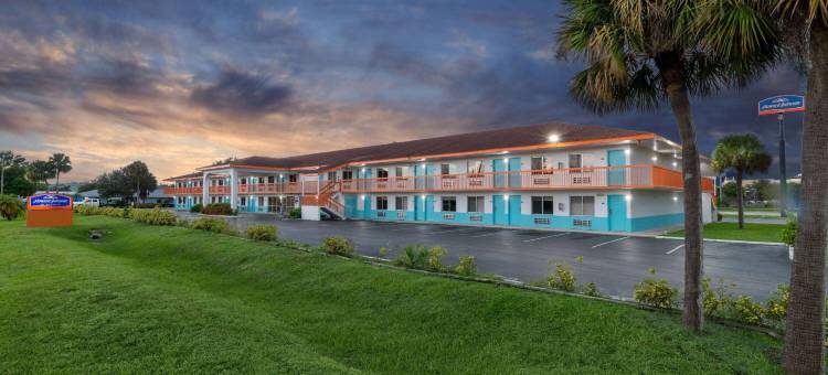 维罗海滩I-95豪生酒店(Howard Johnson by Wyndham Vero Beach/I-95)图片