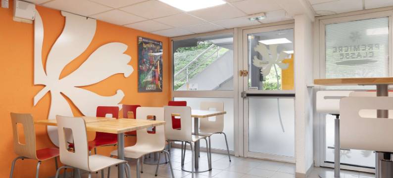 拉维尔迪布瓦普瑞米尔经典酒店(Premiere Classe la Ville du Bois)图片