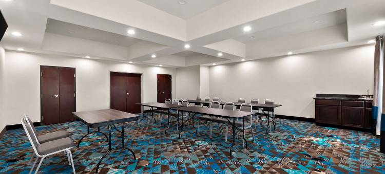 舒适套房酒店(Comfort Suites)图片