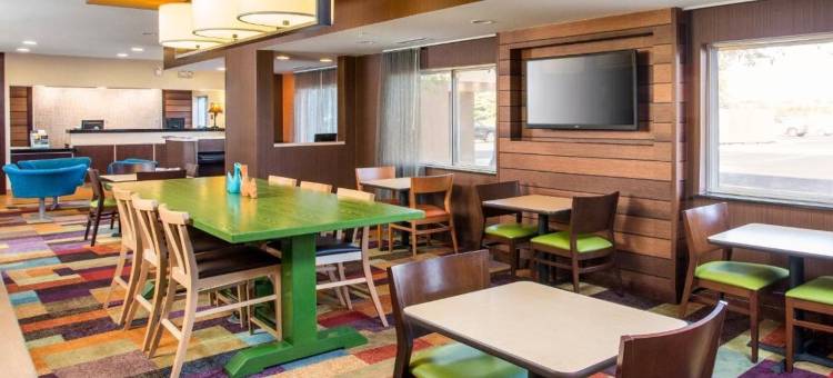 昆西万枫酒店及套房(Fairfield Inn & Suites Quincy)图片