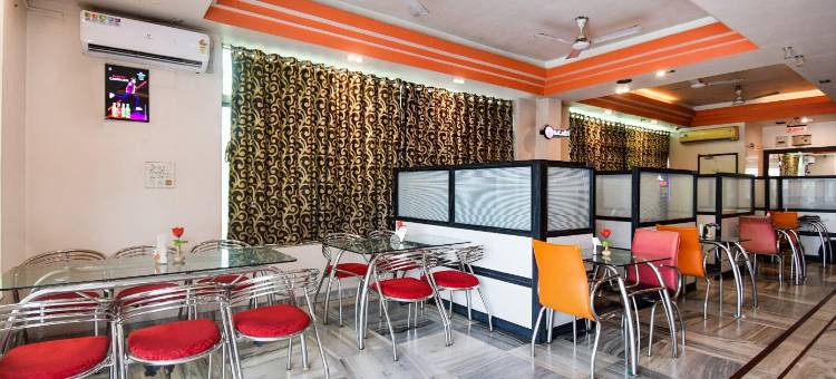 Hotel O New Tulip Santragachi Junction图片