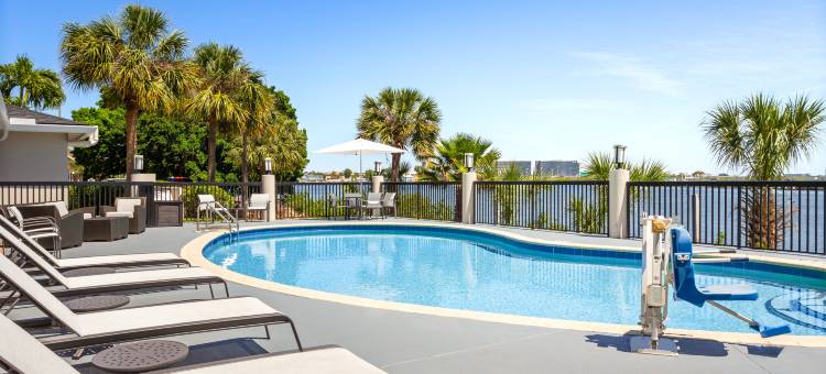 坦帕机场智选假日酒店(Holiday Inn Express & Suites Tampa Airport)图片