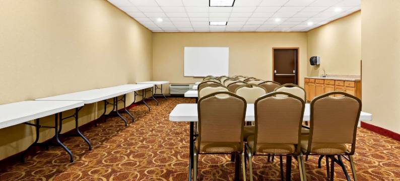 格兰茨维尔舒适酒店-深溪湖(Comfort Inn Grantsville-Deep Creek Lake)图片