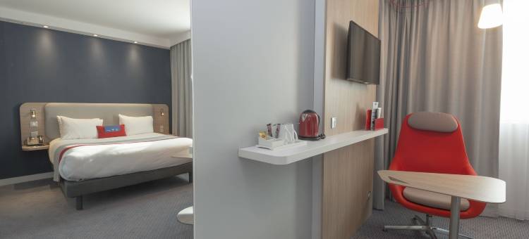 巴黎韦利济智选假日酒店(Holiday Inn Express Paris - Velizy)图片