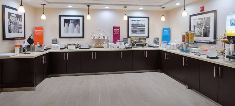 希尔顿欢朋酒店-卡温顿(Hampton Inn Covington)图片