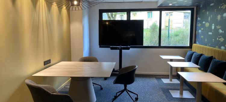 富热尔英式酒店 - 附游泳池及水疗(Brit Hotel Piscine & Spa - Fougères)图片