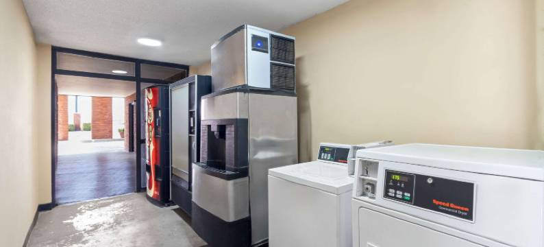 伊克诺小屋(Econo Lodge Kennett)图片