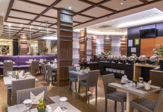 Solaris Hotel Malang Hotel Overview