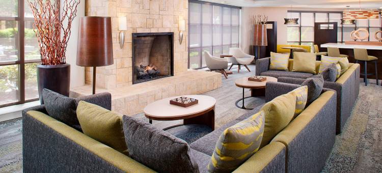 安阿伯万怡酒店(Courtyard by Marriott Ann Arbor)图片