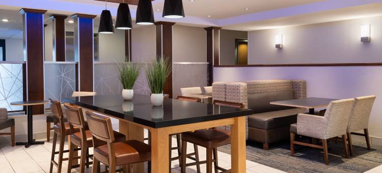 希伯根科勒(I-43​​)智选假日酒店(Holiday Inn Express Sheboygan-Kohler (I-43))图片