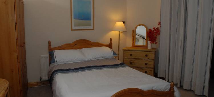 凯西克花园公寓，适合2人，地理位置优越，靠近各类配套设施(Keswick, Garden Apartment for 2. Excellent location.Convenient for all amenities)图片