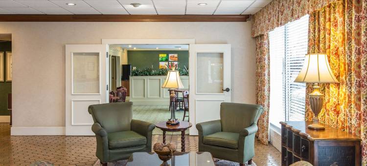 南麦克多诺I-75品质套房酒店(Quality Inn & Suites McDonough South I-75)图片