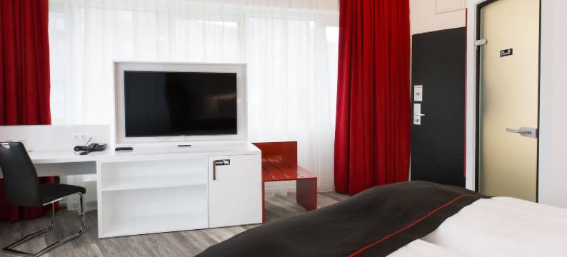 汉诺威-朗根哈根机场多美洛酒店(Dormero Hotel Hannover-Langenhagen Airport)图片