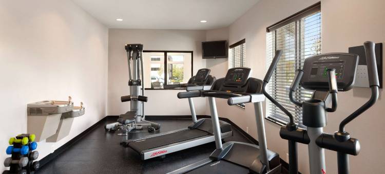 新奥尔良I-10东丽怡酒店(Country Inn & Suites by Radisson, New Orleans I-10 East, La)图片