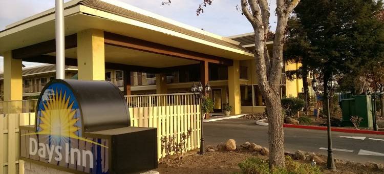 吉尔罗依戴斯酒店(Days Inn by Wyndham Gilroy)图片