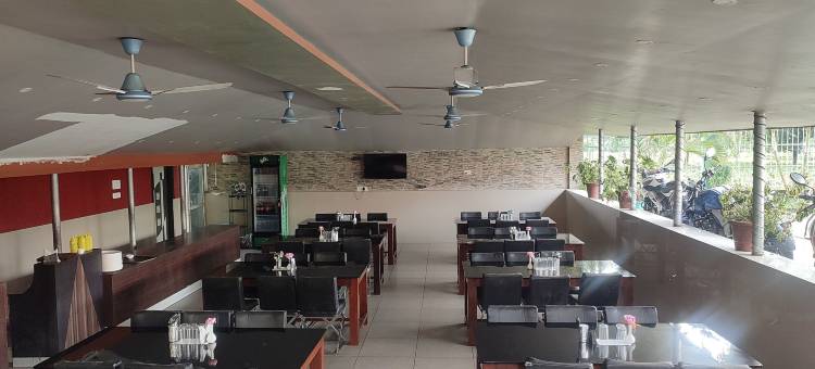 马格伦尼里景观酒店(MAA Greenery View)图片