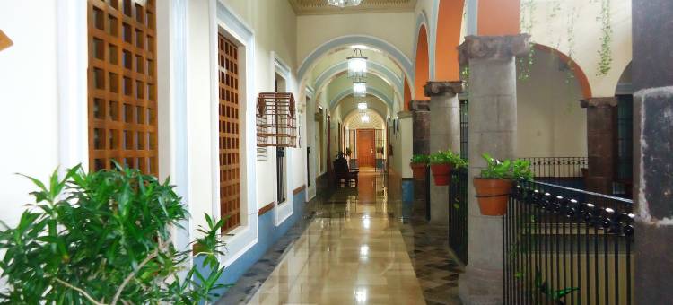 康西尔热广场科利马(Hotel Concierge Plaza Colima)图片