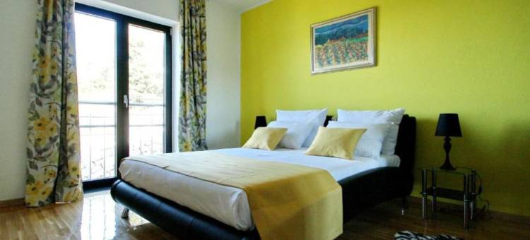 海滨豪华别墅，带私人泳池和壮丽海景(Beachfront Luxury Villa With Private Pool and Stunning Sea Views)图片