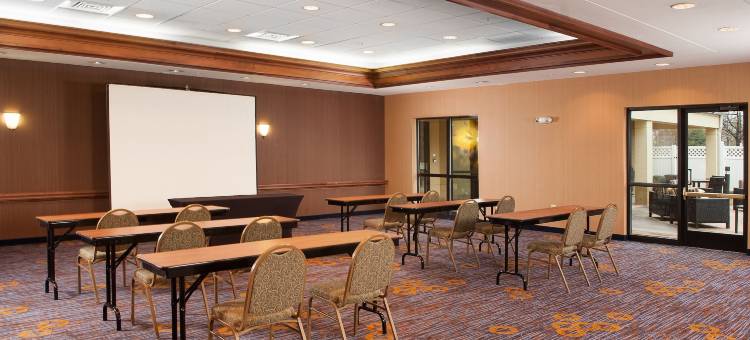 夏洛特加斯托尼亚万怡酒店(Courtyard by Marriott Charlotte Gastonia)图片