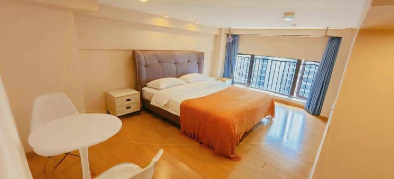 云上·美宿loft影音公寓(南昌西站礼庄山地铁站店)图片