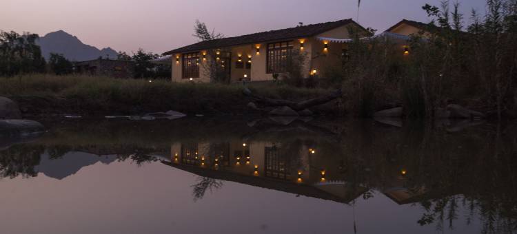 比贾布尔小屋(Bijapur Lodge)图片