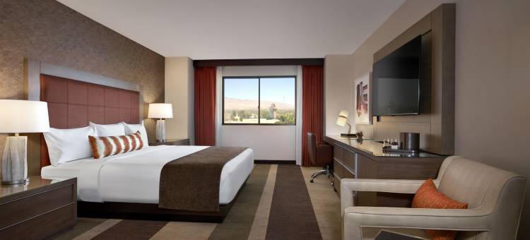 桑塔菲驿站酒店(Santa Fe Station Hotel & Casino)图片