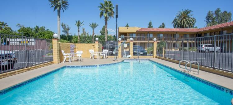 安大略速8酒店(Hotel Seville - Ontario Airport/Chino)图片