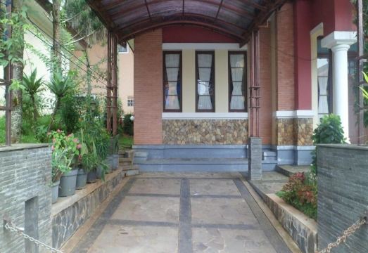 Villa Kota Bunga Violet Hotel Overview