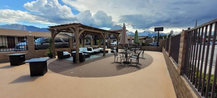 毕晓普品质酒店-近猛犸象(Quality Inn Bishop Near Mammoth)图片