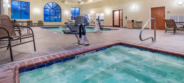 智选假日套房酒店落基山/史密斯MTN湖(Holiday Inn Express & Suites Rocky Mount/Smith Mtn Lake)图片