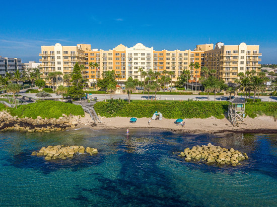 迪尔菲尔德海滩希尔顿安泊酒店