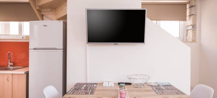 阿西娜公寓酒店(Athina Apartments Near the Sea Platania)图片