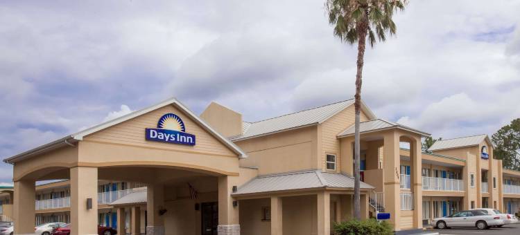 代托纳比奇市赛道戴斯酒店(Days Inn by Wyndham Daytona Beach Speedway)图片