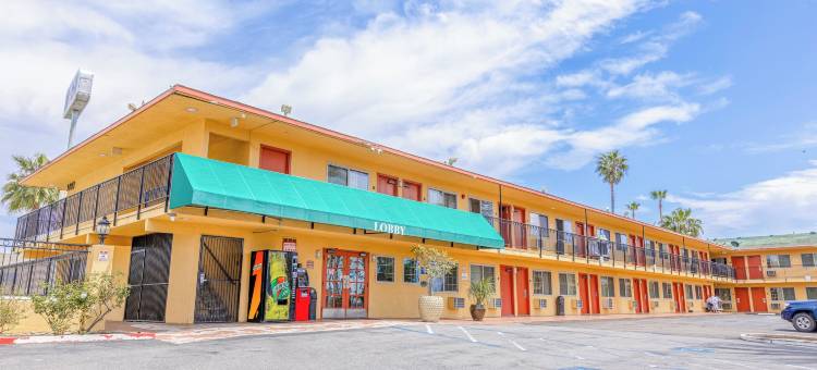 大道酒店 - 欧申赛德坎普彭德尔顿(Hotel Avenida - Oceanside Camp Pendleton)图片