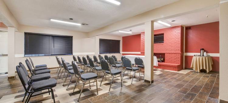 克利奇站戴斯酒店(Days Inn by Wyndham College Station University Drive)图片