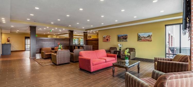 锡安哈里肯园区舒眠套房酒店(Sleep Inn & Suites Hurricane Zion Park Area)图片