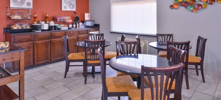 贝茨维尔美洲最佳价值酒店(Americas Best Value Inn Batesville)图片