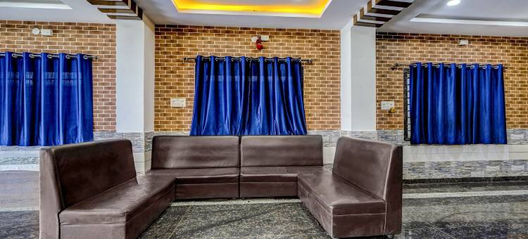 Itsy酒店银河公园(FabHotel Galaxy Shamshabed - Nr Hyderabad International Airport, Shamshabad)图片