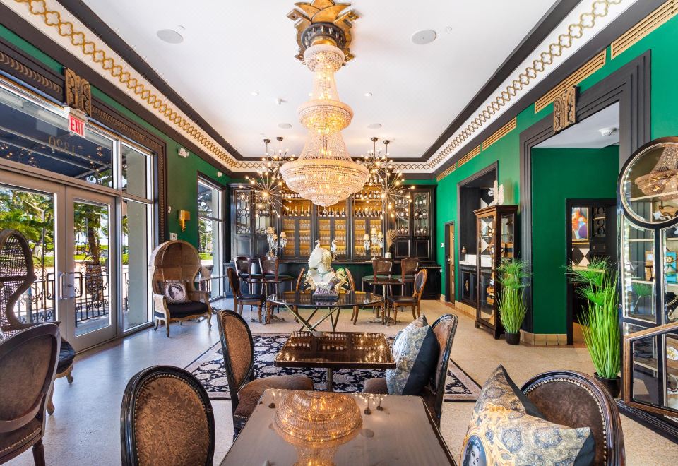 Cavalier South Beach Hotel Hotel Overview