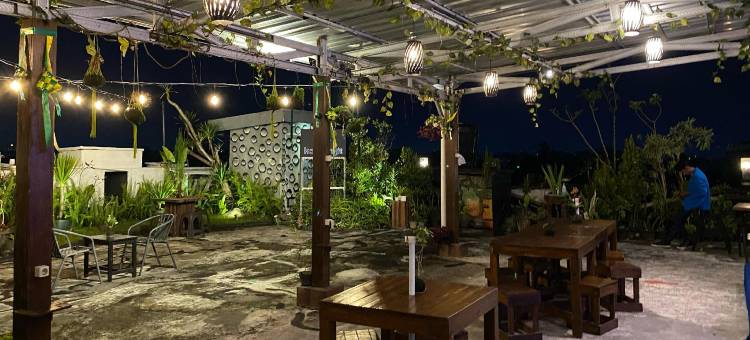 离印尼日惹黎波购物广场近的乐斯塔里酒店(Hotel Lestari Near Lippo Plaza Mall Jember Mitra RedDoorz)图片