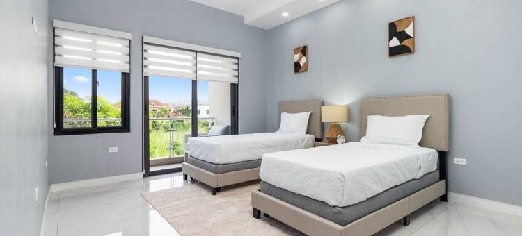 海岸逃逸塔岛海滩附近(Coastal Escape Tower Isle Beach Nearby)图片