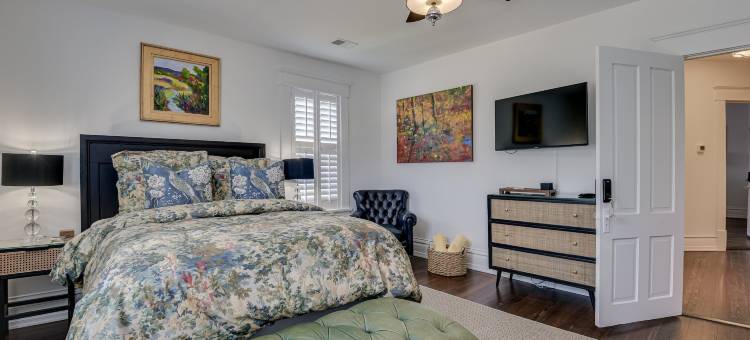 伯勒尔和弗林的农场(Burrell and Flynn's Farm)图片