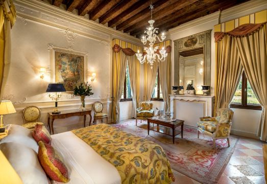 Villa Franceschi Hotel & Resort Hotel Overview