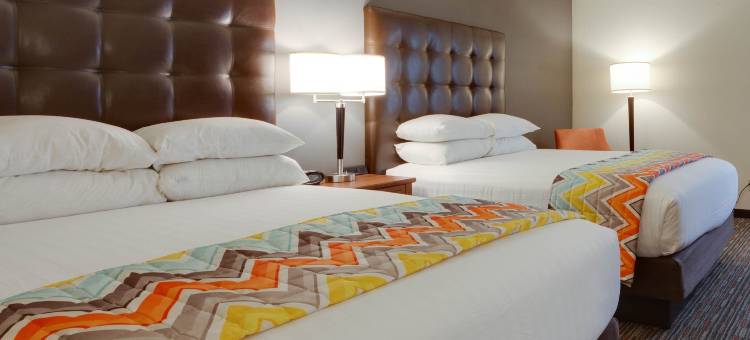 哥伦比亚体育场大道德鲁里套房酒店(Drury Inn & Suites Columbia Stadium Boulevard)图片