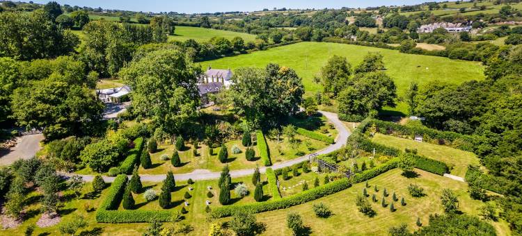 彭伯特布雷恩奢华住宿加早餐旅馆(Penbontbren Luxury Bed and Breakfast)图片