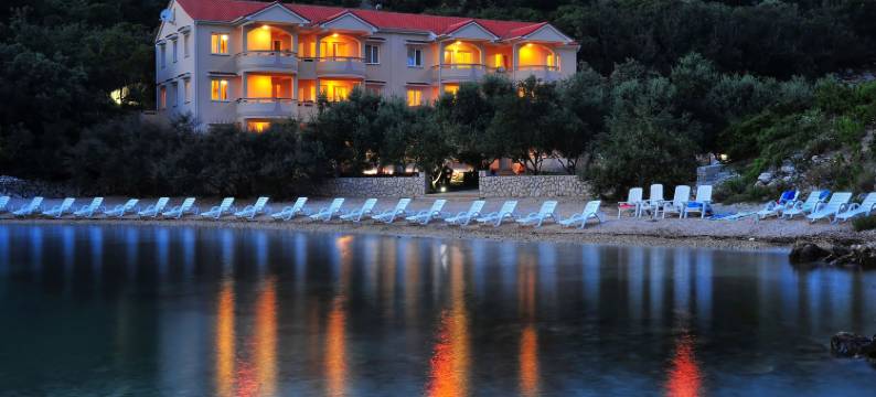 拉斯图拉移动房屋(Lastura Aparthotel)图片