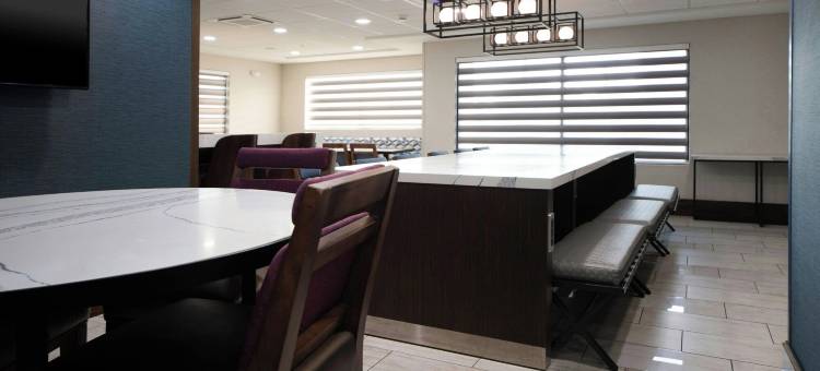 福朋喜来登酒店费耶特维尔自由堡(Four Points by Sheraton Fayetteville Fort Liberty)图片